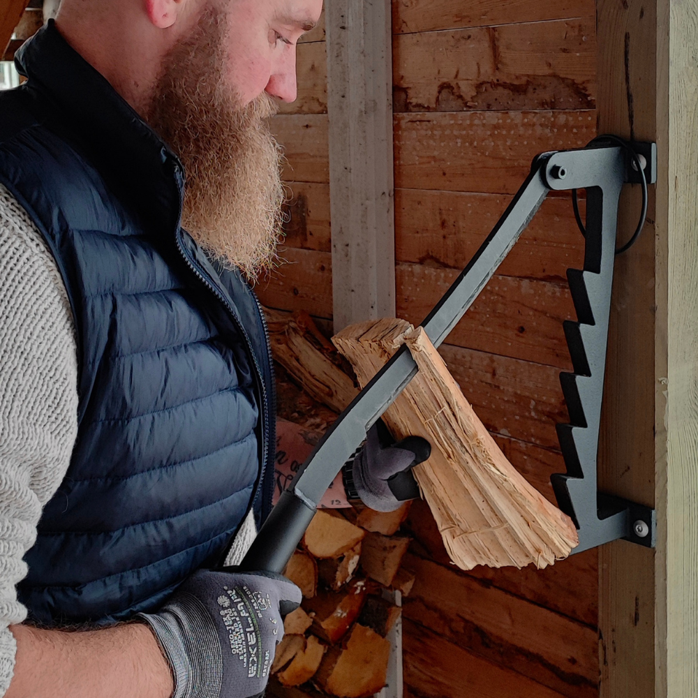 Wandmontierter Holzspalter - Weg mit der Axt!